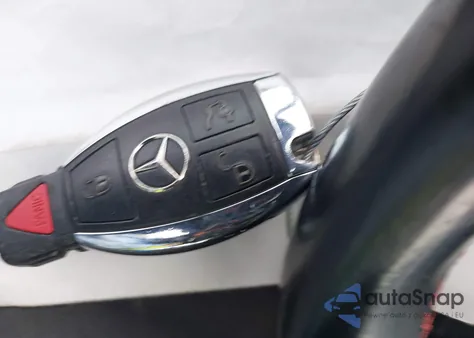 2014 Mercedes-Benz C 300 Sport 4Matic z USA, uszkodzony, nr VIN WDDGF8AB9EA916761